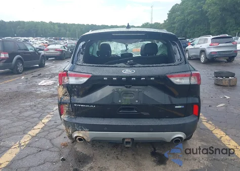 2020 Ford Escape Titanium from USA, damaged, VIN 1FMCU9J95LUB19979